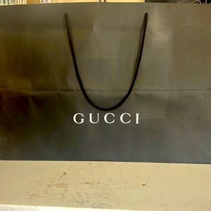 LARGE SIZE GUCCI SHOPPING BAG 🛍️